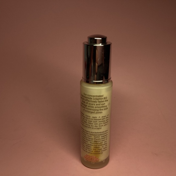 Lifecell Niacinamide Fading Serum 30mL - Picture 2 of 2